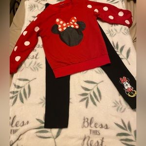 Minnie Mouse shirt and matching sweat pants